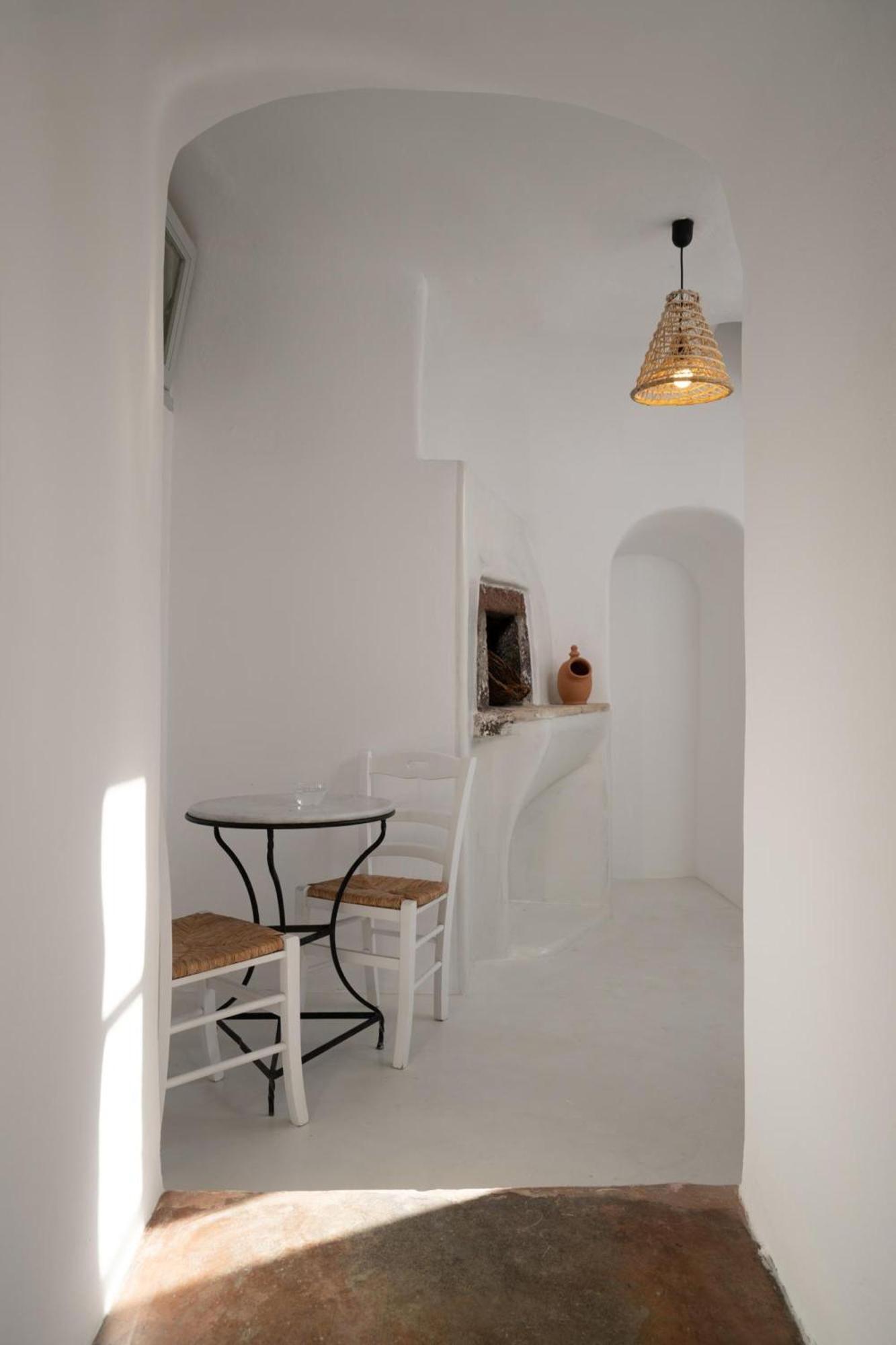 Madame Kalitsi Cozy Suites Fira  Exterior foto